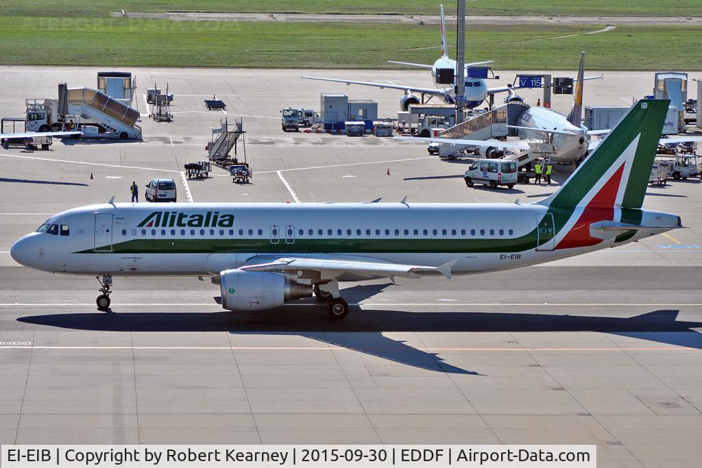 EI-EIB, 2010 Airbus A320-216 C/N 4249, Taxiing in after arrival