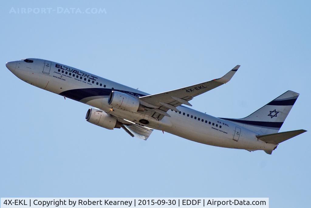 4X-EKL, 2009 Boeing 737-85P C/N 35478, Climbing out of EDDF
