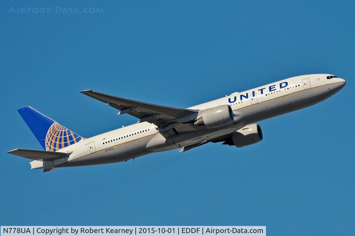 N778UA, 1996 Boeing 777-222 C/N 26940, Climbing out of EDDF