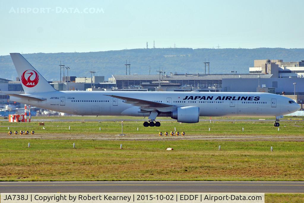 JA738J, 2008 Boeing 777-346/ER C/N 32436, Taxiing in after arrival