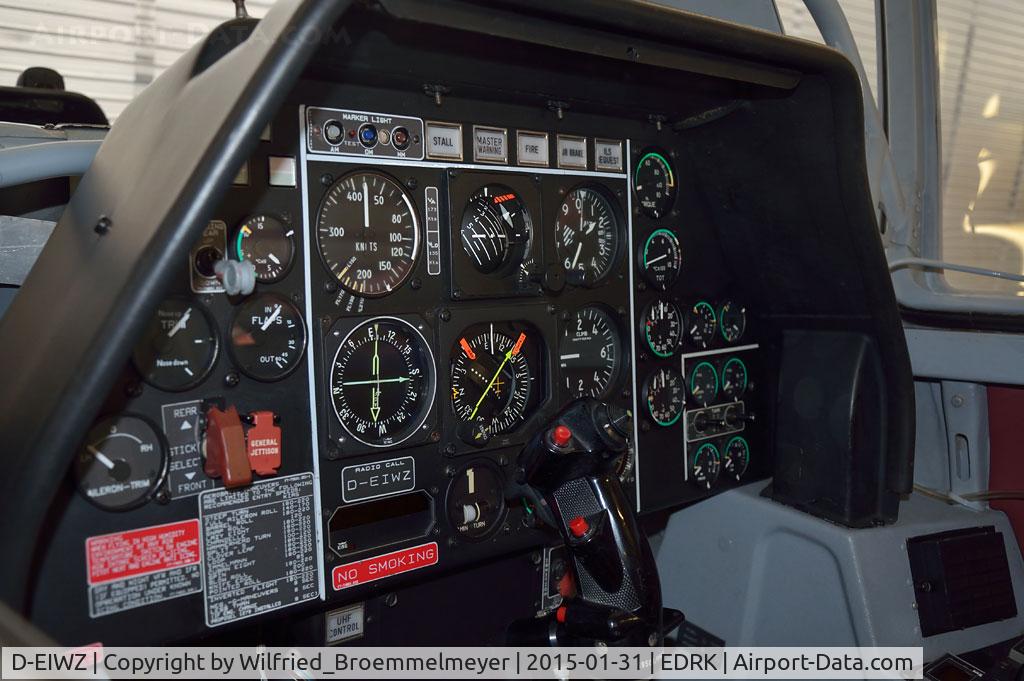 D-EIWZ, RFB Fantrainer 600 C/N 005, Rear Cockpit of this Fantrainer