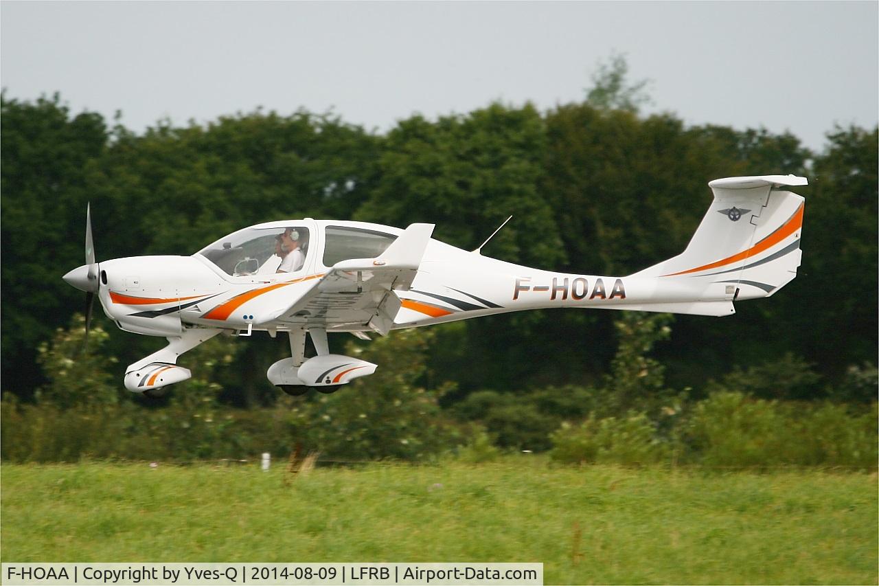 F-HOAA, Diamond DA-40 Diamond Star C/N D4.148, Diamond DA-40 Diamond Star, On final rwy 25L, Brest-Bretagne Airport (LFRB-BES)