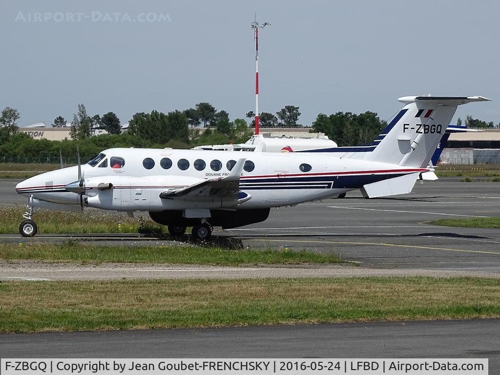 F-ZBGQ, 2012 Beech B300 350 King Air C/N FL-777, France Douanes