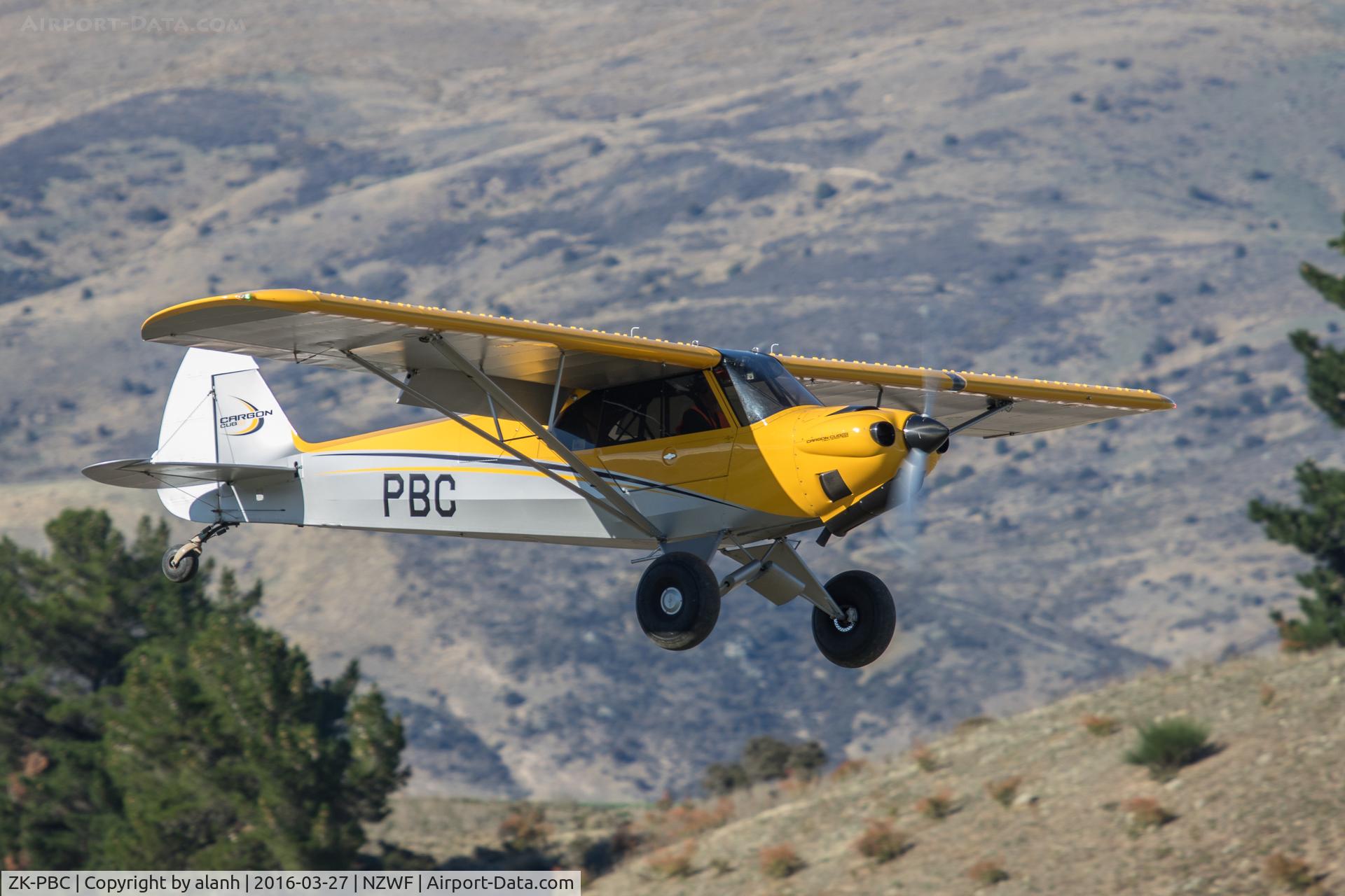 ZK-PBC, 2012 Cub Crafters CC11-160 Carbon Cub SS C/N CC11-00194, Taking part in the STOL demo/competition at Wings Over Wanaka