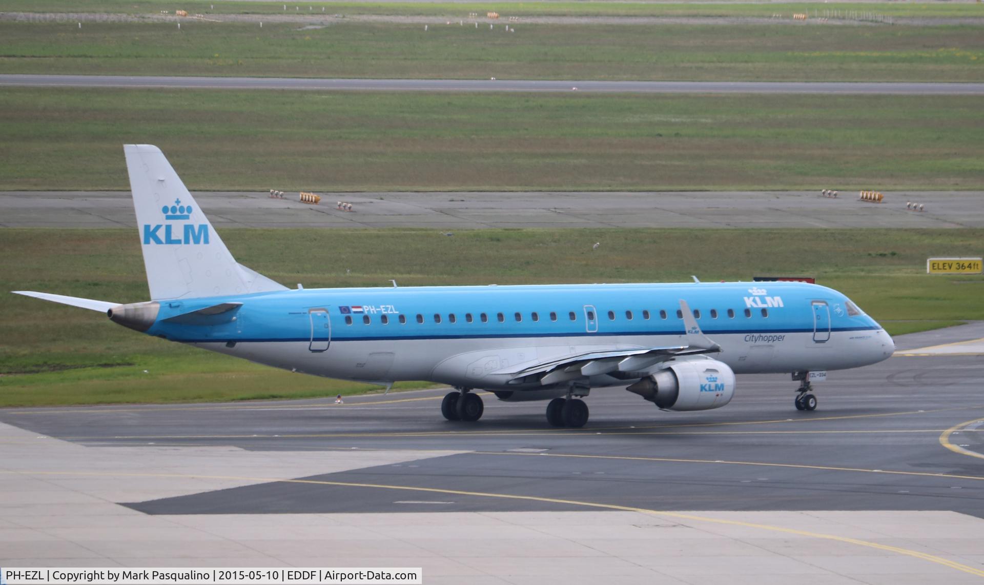 PH-EZL, 2010 Embraer 190LR (ERJ-190-100LR) C/N 19000334, ERJ-190-100 LR