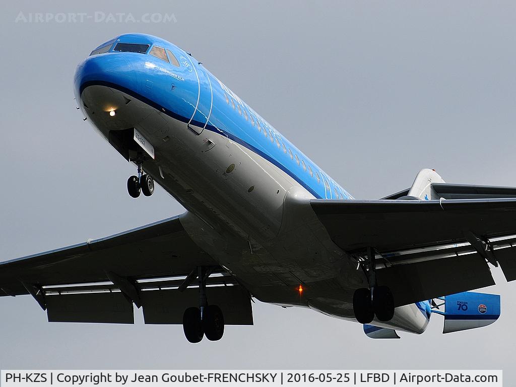 PH-KZS, 1995 Fokker F70 (F-28-0070) C/N 11540, KLM landing runway 23 from Amsterdam