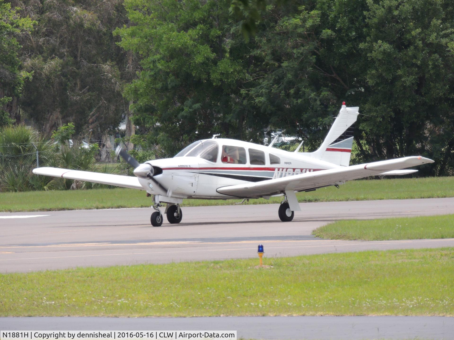 N1881H, 1977 Piper PA-28R-201 Cherokee Arrow III C/N 28R-7737015, 1977 PIPER PA-28R-201 CHEROKEE ARROW III
