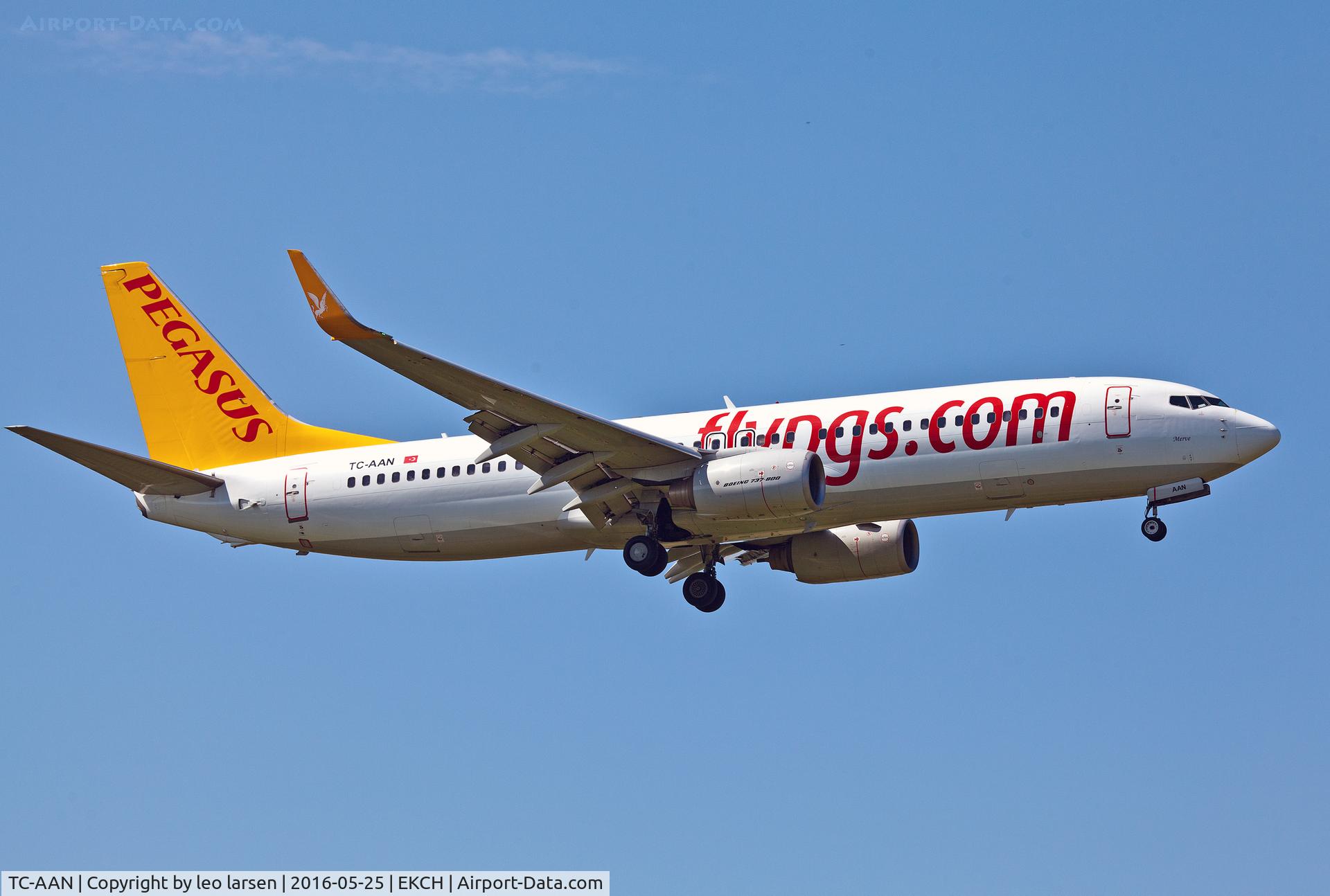 TC-AAN, 2009 Boeing 737-82R C/N 38173, Copenhagen 25.5.16