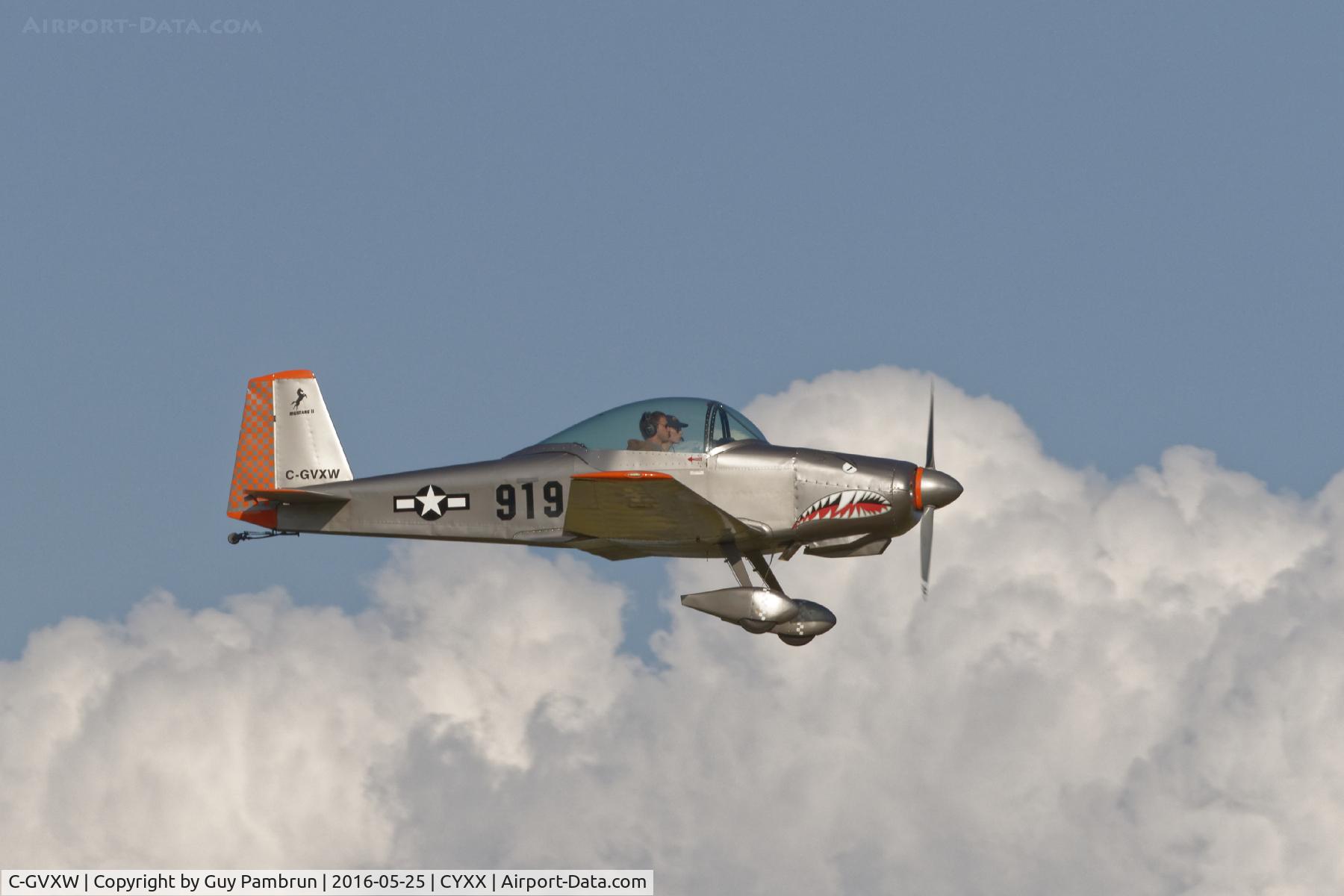 C-GVXW, 1979 Bushby Mustang II C/N 503, Landing