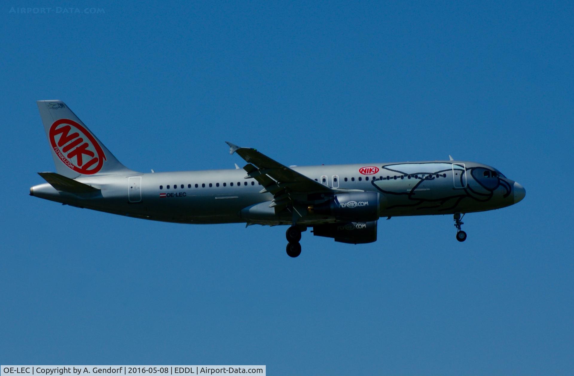 OE-LEC, 2010 Airbus A320-214 C/N 4316, Niki, is here on short finals at Düsseldorf Int'l(EDDL)