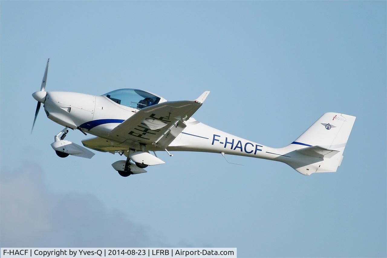 F-HACF, Aquila A210 (AT01) C/N AT01-125, Aquila A210 (AT01), Training flight over Brest-Bretagne airport (LFRB-BES)