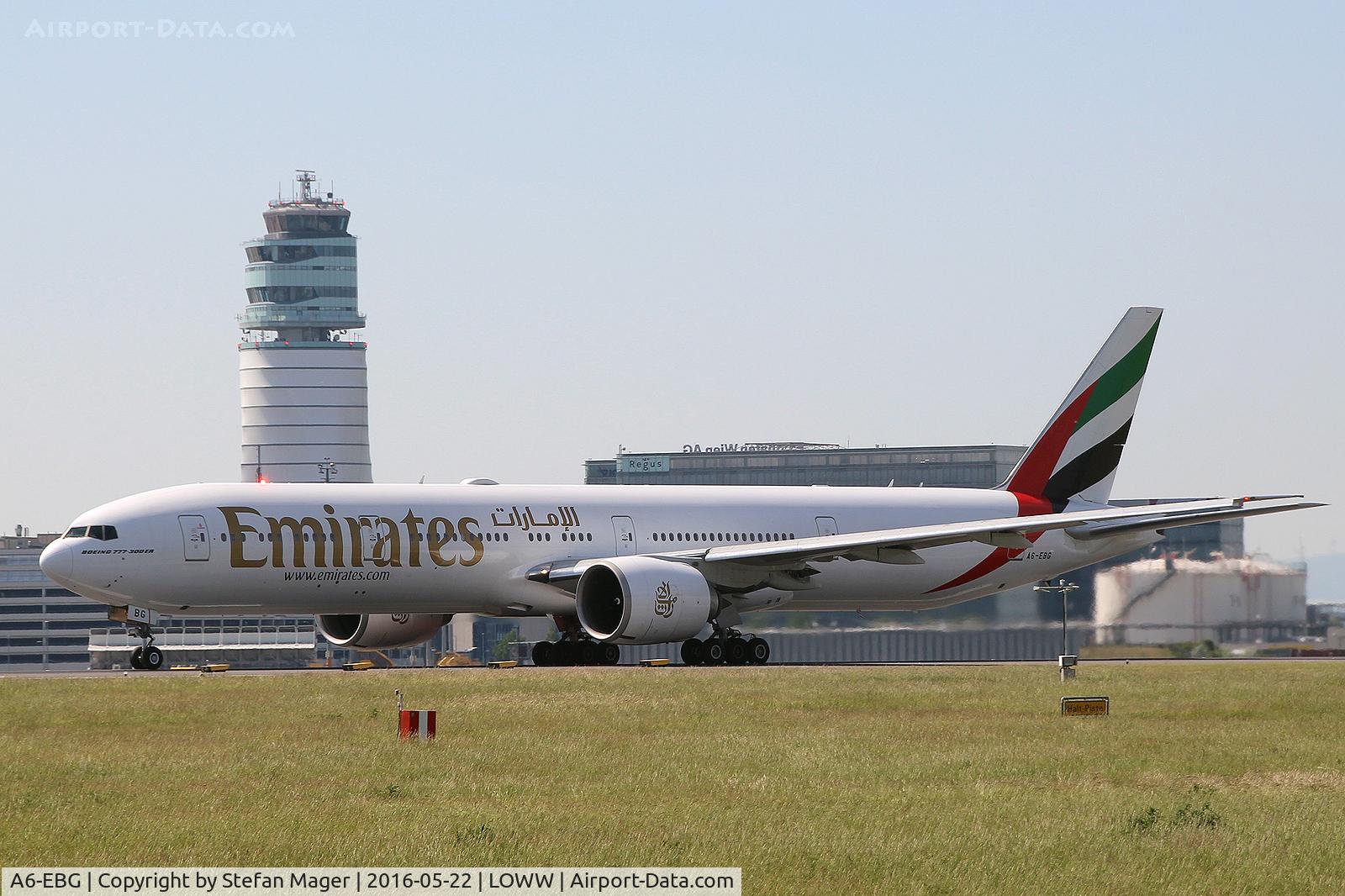 A6-EBG, 2005 Boeing 777-36N/ER C/N 33862, Emirates B777-300ER @VIE