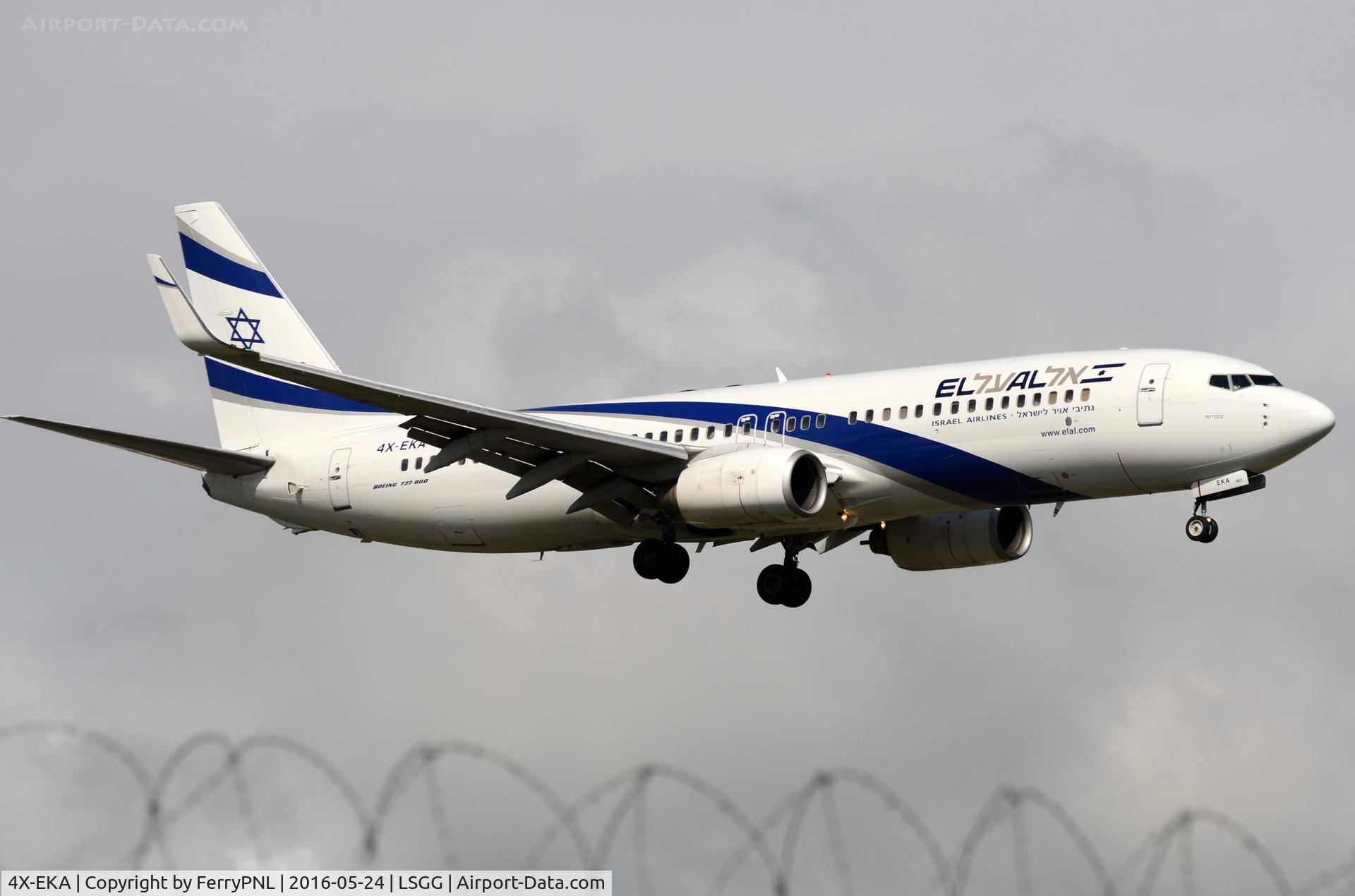 4X-EKA, 1999 Boeing 737-858 C/N 29957, ELAL B738 arriving in GVA