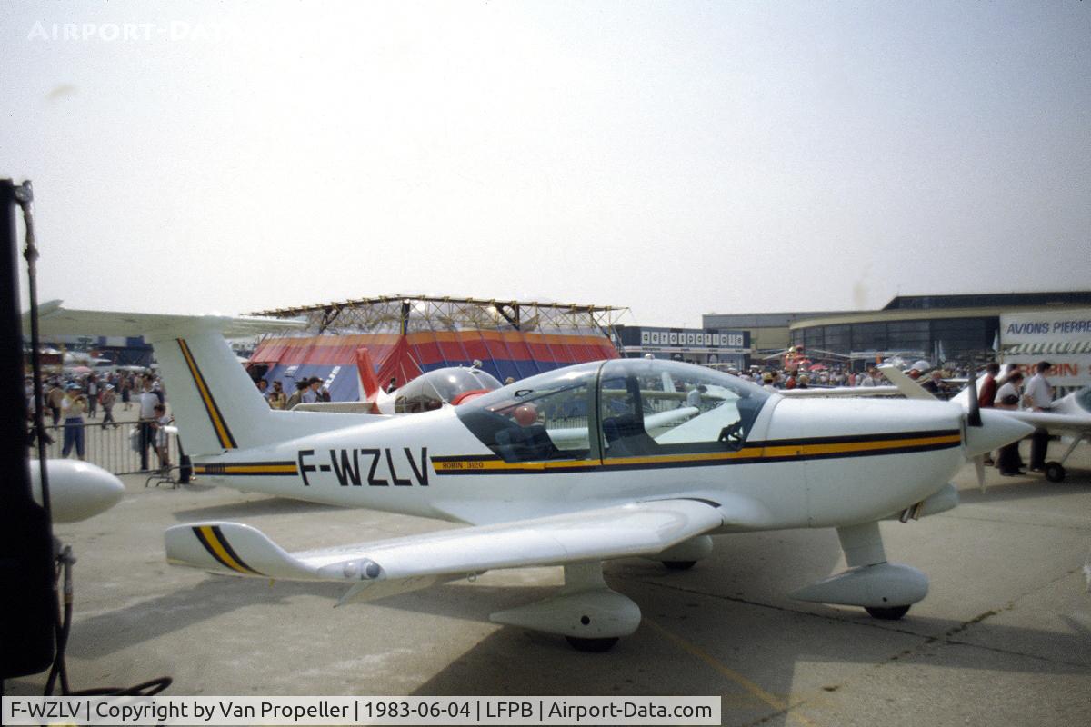 F-WZLV, 1983 Robin R3120 C/N 001, Robin R3120 prototype at Le Bourget 1983