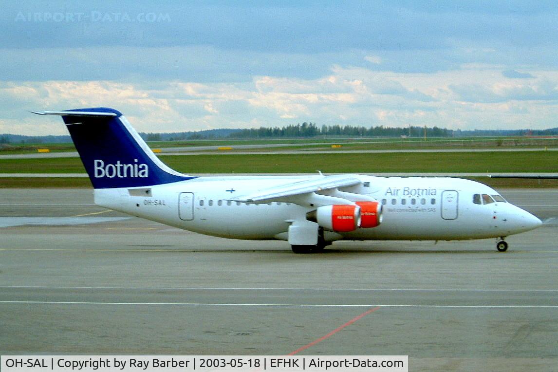 OH-SAL, 2001 BAE Systems Avro 146-RJ85 C/N E.2392, BAe 146-RJ85 [E2392] (Air Botnia) Helsinki-Vantaa~OH 18/05/2003