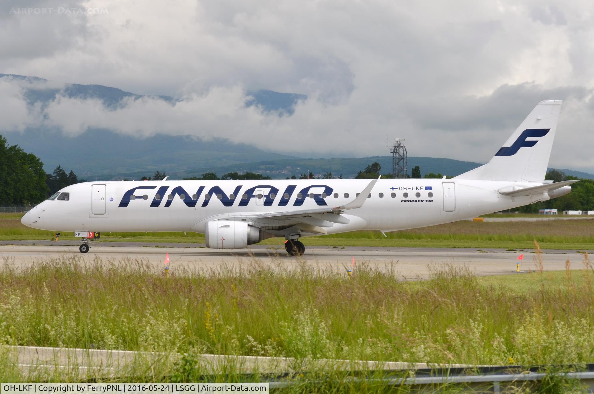 OH-LKF, 2007 Embraer 190LR (ERJ-190-100LR) C/N 19000066, Finnair ERJ190 holding before line-up.