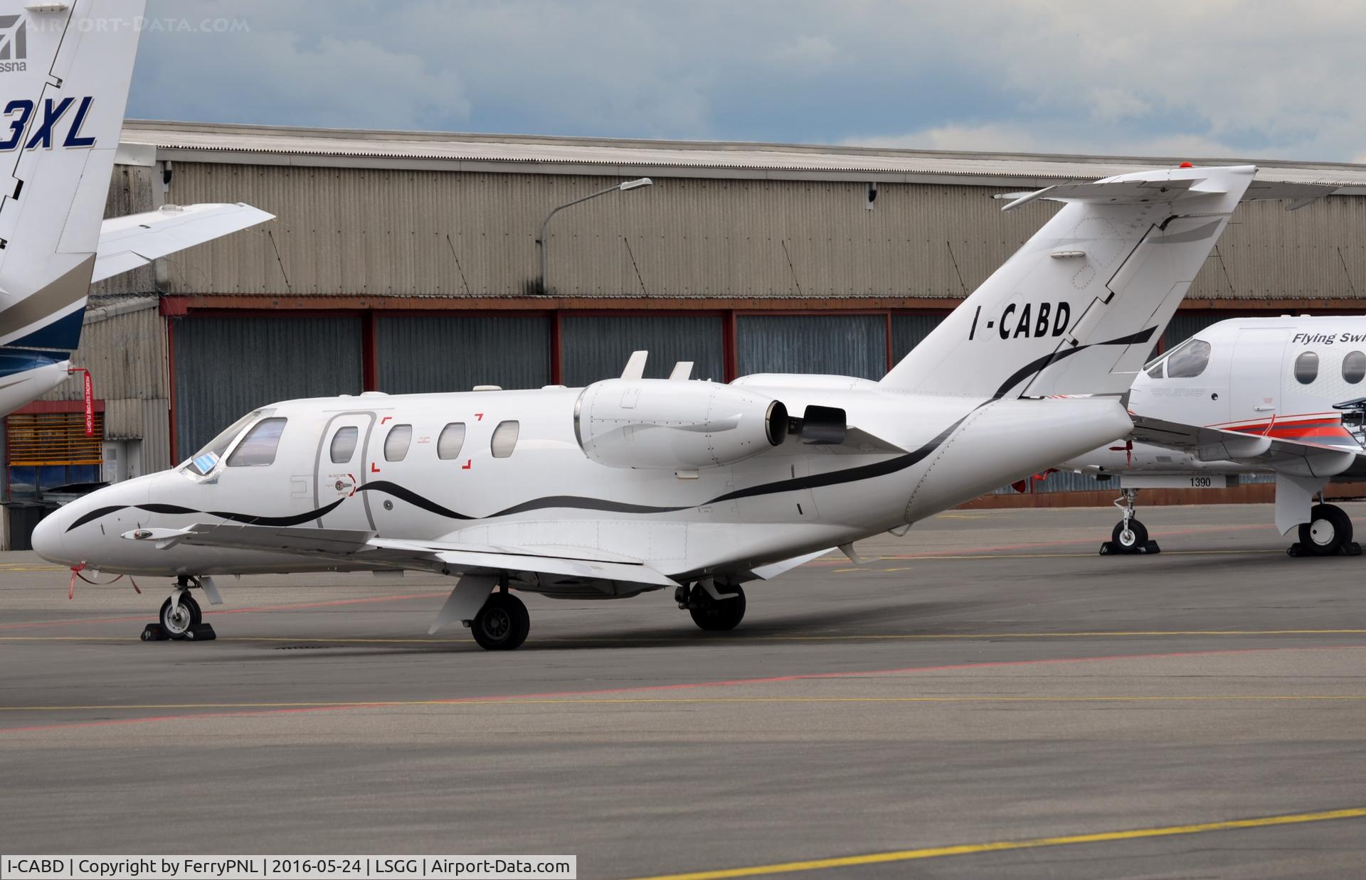 I-CABD, 1999 Cessna 525 CitationJet C/N 525-0354, CitationJet parked at GVA