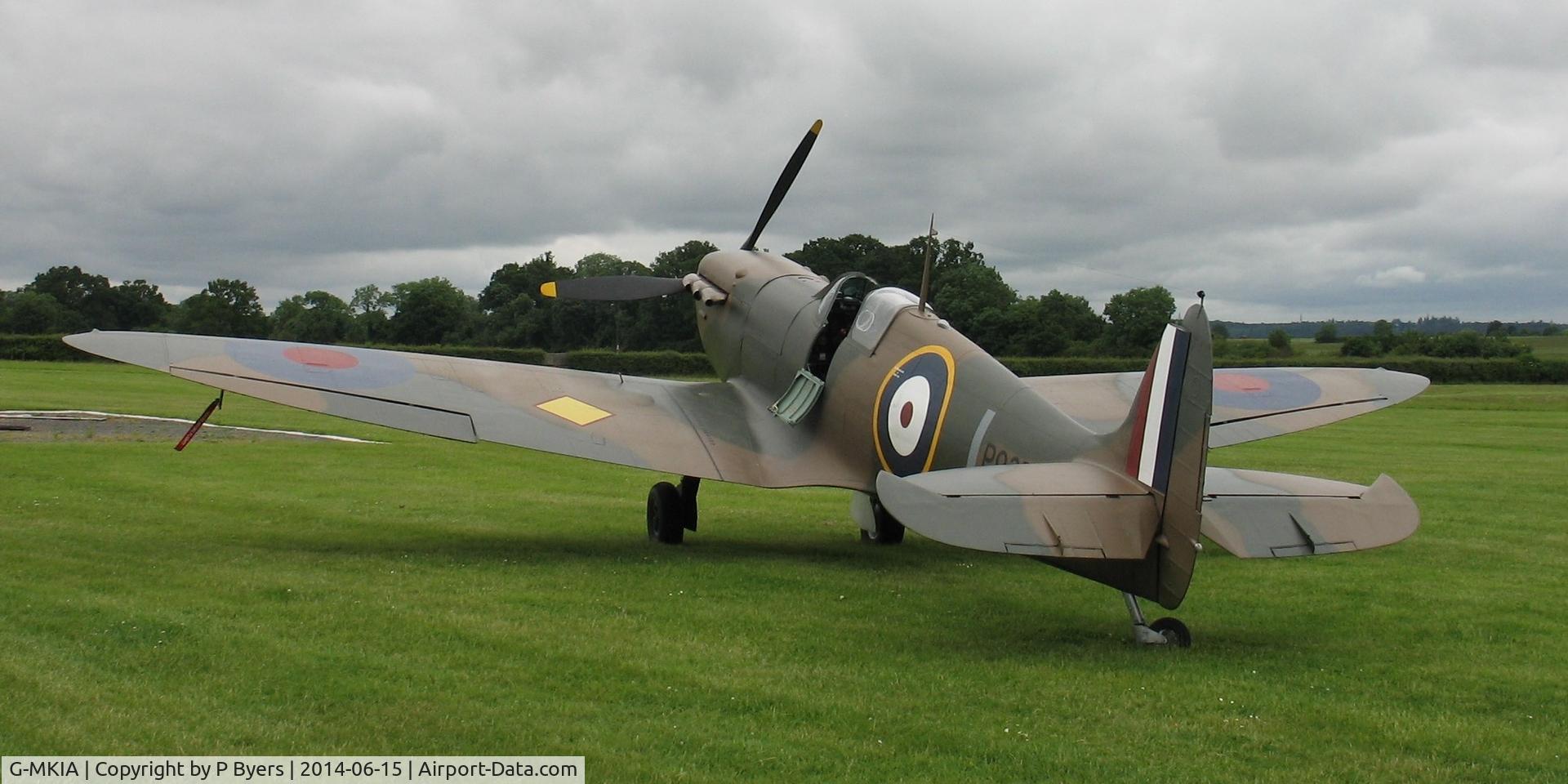 G-MKIA, 1939 Supermarine 300 Spitfire Mk1A C/N 6S/30565, Old Warden