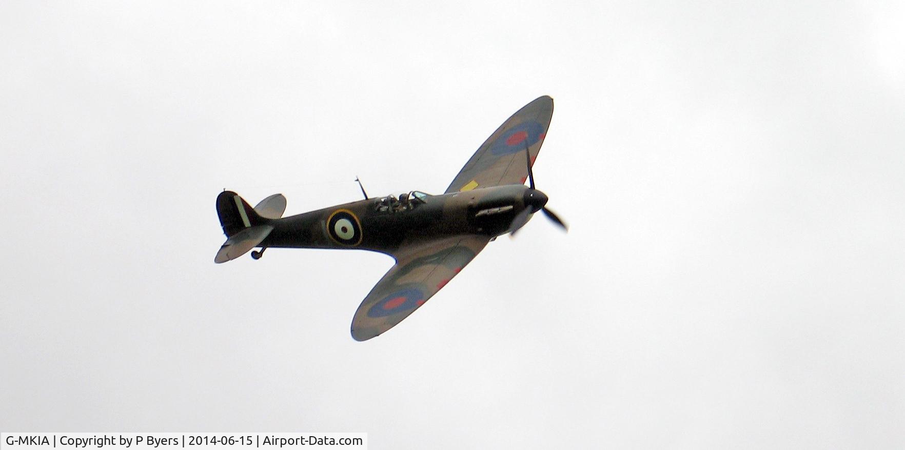 G-MKIA, 1939 Supermarine 300 Spitfire Mk1A C/N 6S/30565, Old Warden