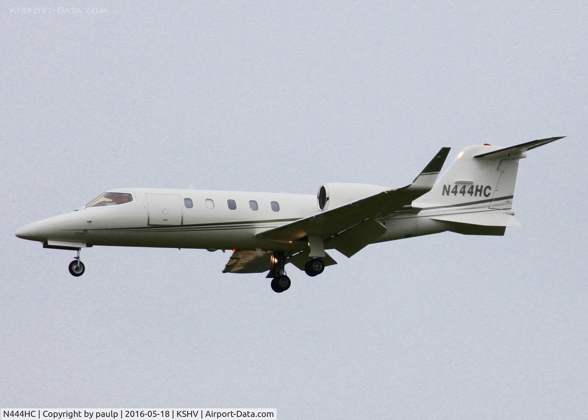 N444HC, 1992 Learjet 31A C/N 064, At Shreveport Regional.