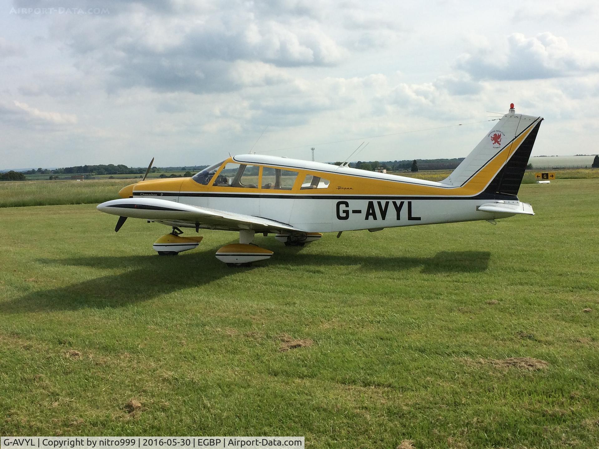 G-AVYL, 1968 Piper PA-28-180 Cherokee D C/N 28-4622, G-AVYL at Kemble, UK (EGBP)