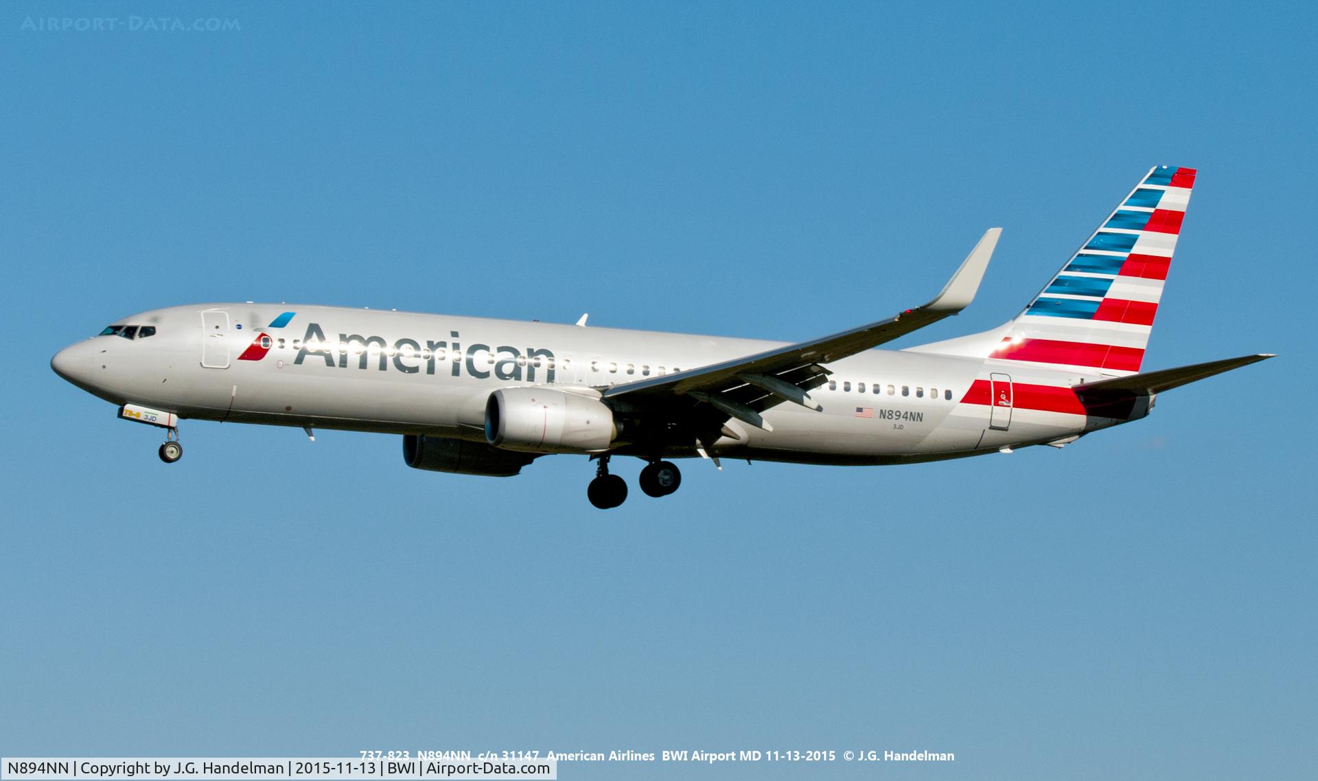 N894NN, 2012 Boeing 737-823 C/N 31147, On final to 33L.