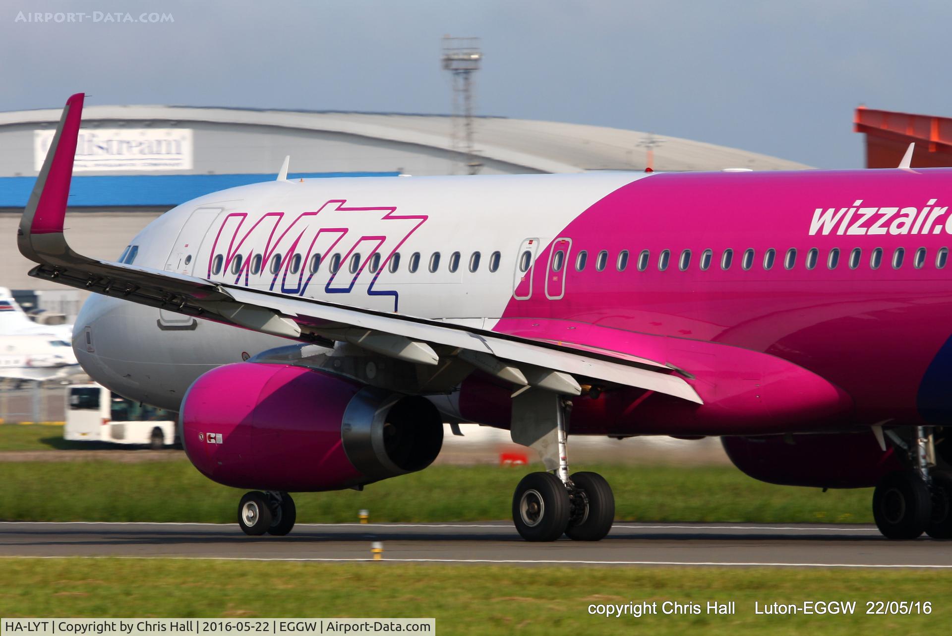 HA-LYT, 2015 Airbus A320-232 C/N 6683, Wizzair