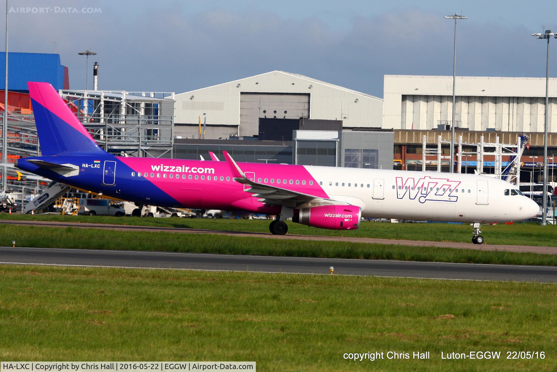 HA-LXC, 2016 Airbus A321-231 C/N 6976, Wizzair