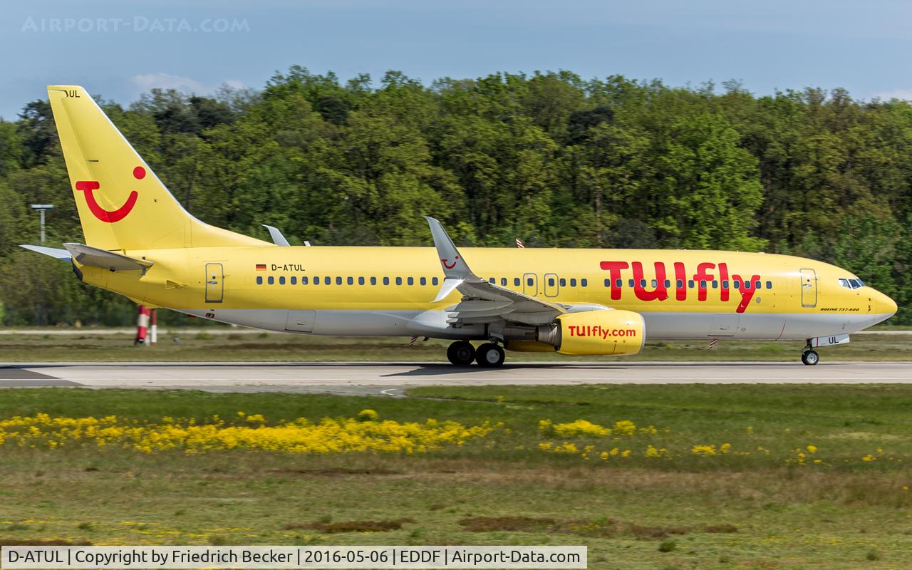 D-ATUL, 2011 Boeing 737-8K5 C/N 38820, departure via RW18W