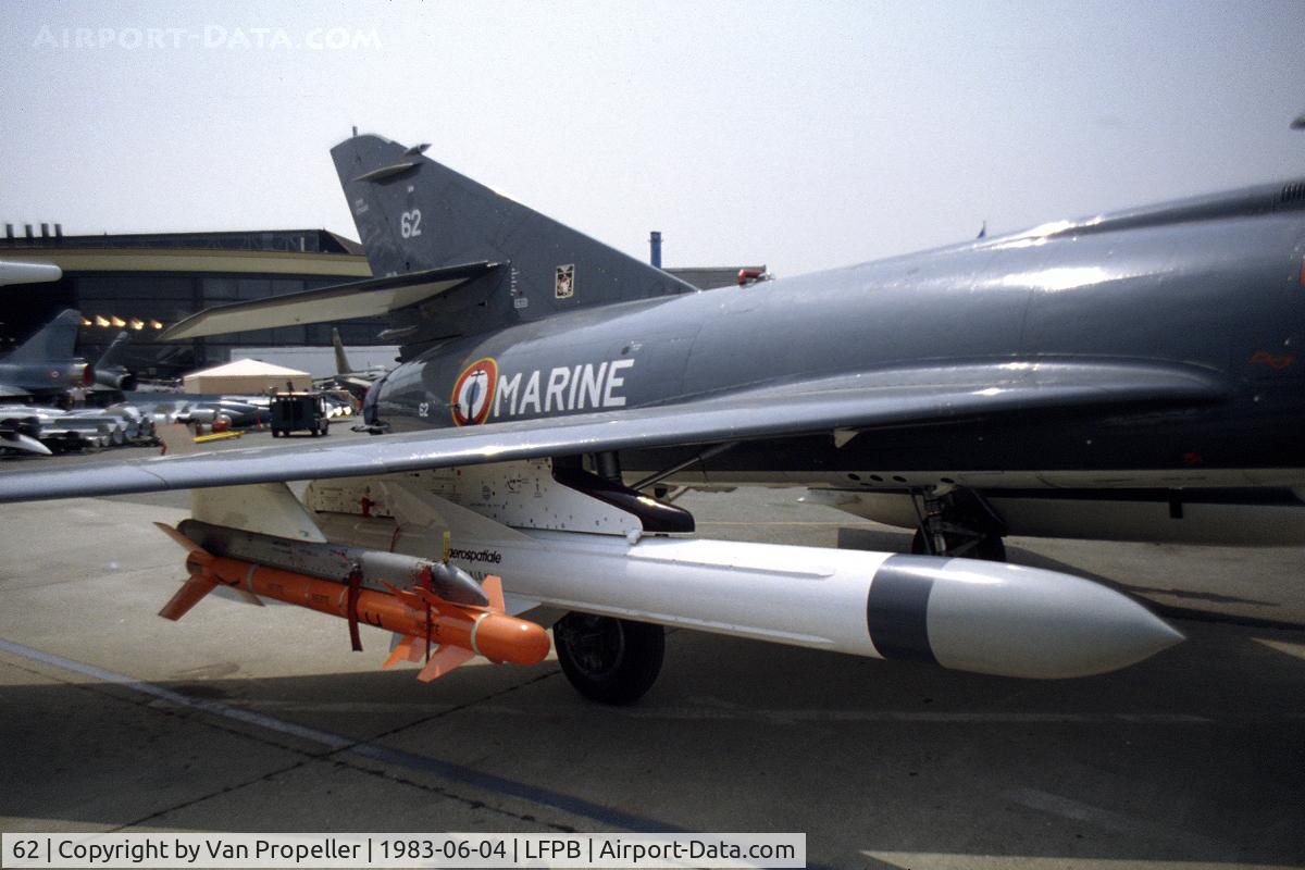 62, Dassault Super Etendard C/N 76, Dassault Super Étendard of the French Navy armed with the infamous Exocet missile at Le Bourget 1983