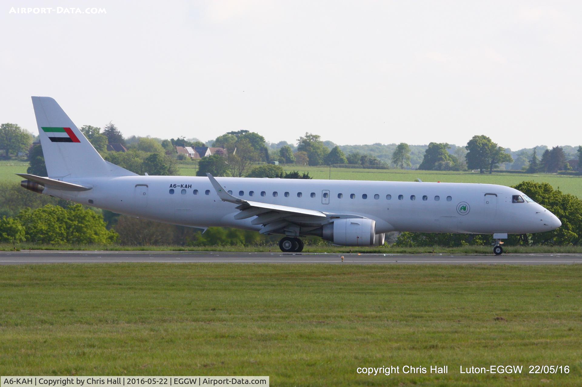A6-KAH, 2010 Embraer ERJ-190-100ECJ Lineage 1000 C/N 19000236, Royal Jet