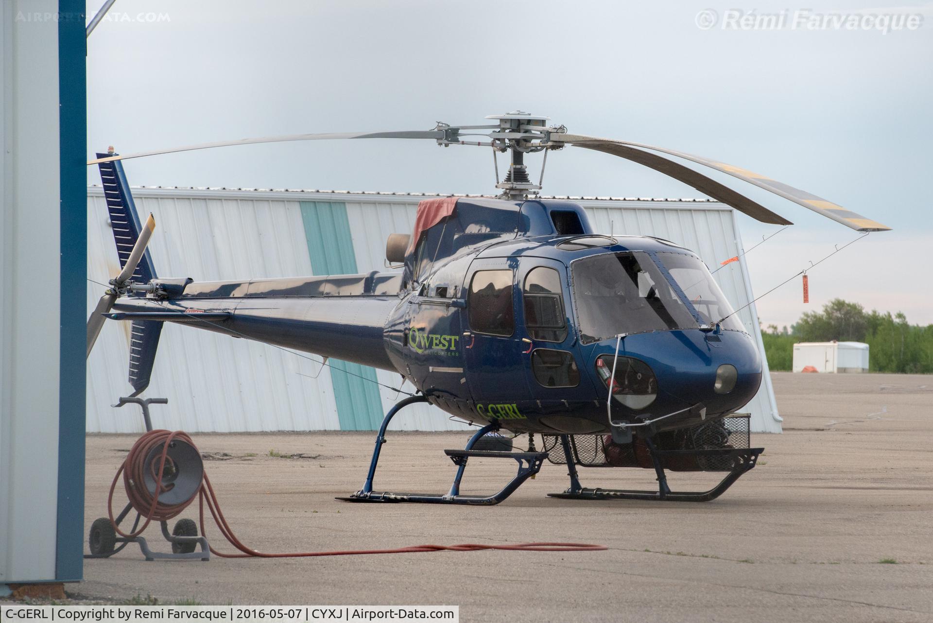 C-GERL, 1982 Aerospatiale AS-350B Ecureuil C/N 1645, Parked while fighting forest fires locally.