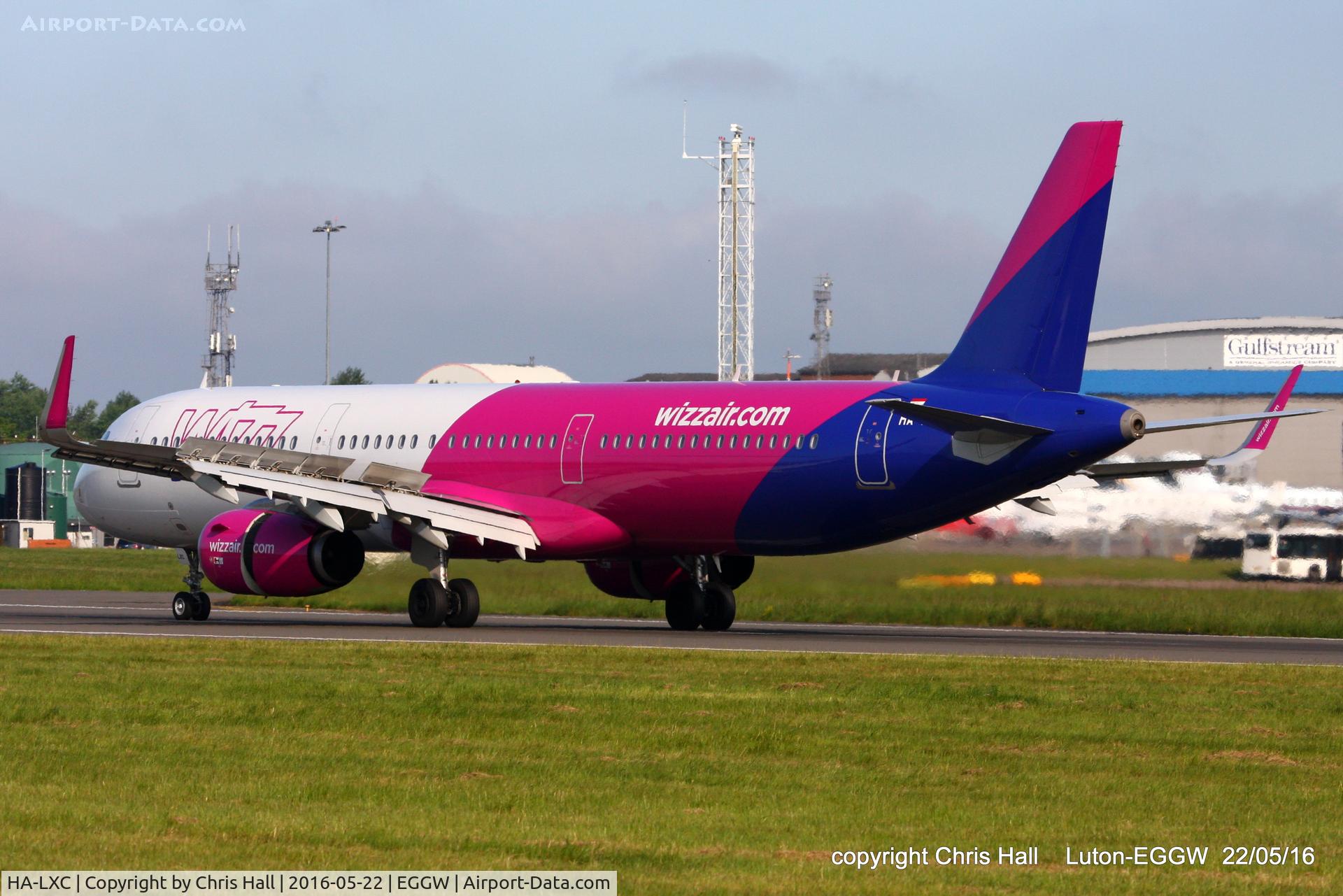 HA-LXC, 2016 Airbus A321-231 C/N 6976, Wizzair
