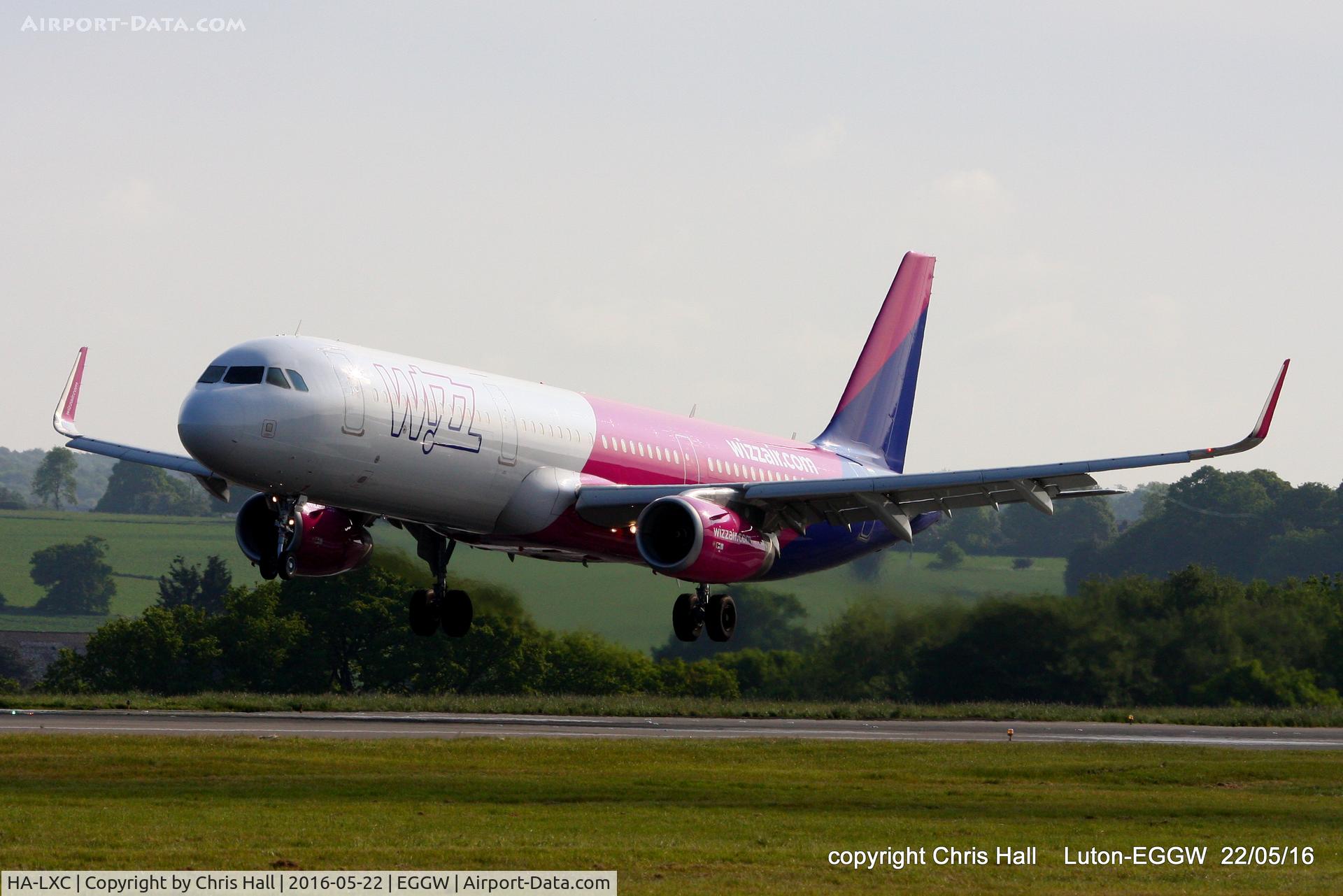 HA-LXC, 2016 Airbus A321-231 C/N 6976, Wizzair