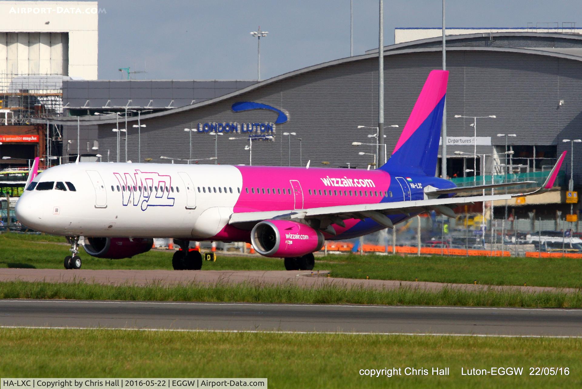 HA-LXC, 2016 Airbus A321-231 C/N 6976, Wizzair