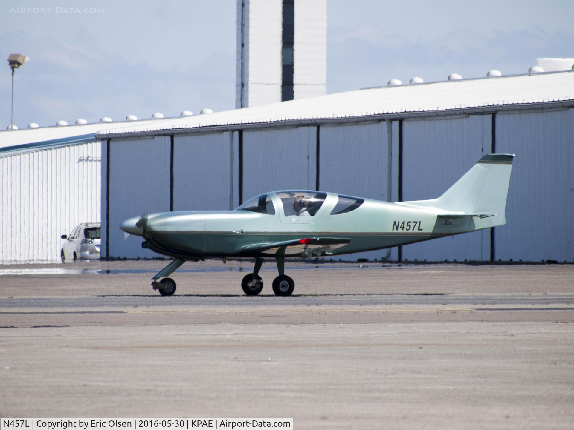 N457L, 1997 Stoddard-Hamilton Glasair Super II-S FT C/N 2352, Glasair at Paine Field taxing out.