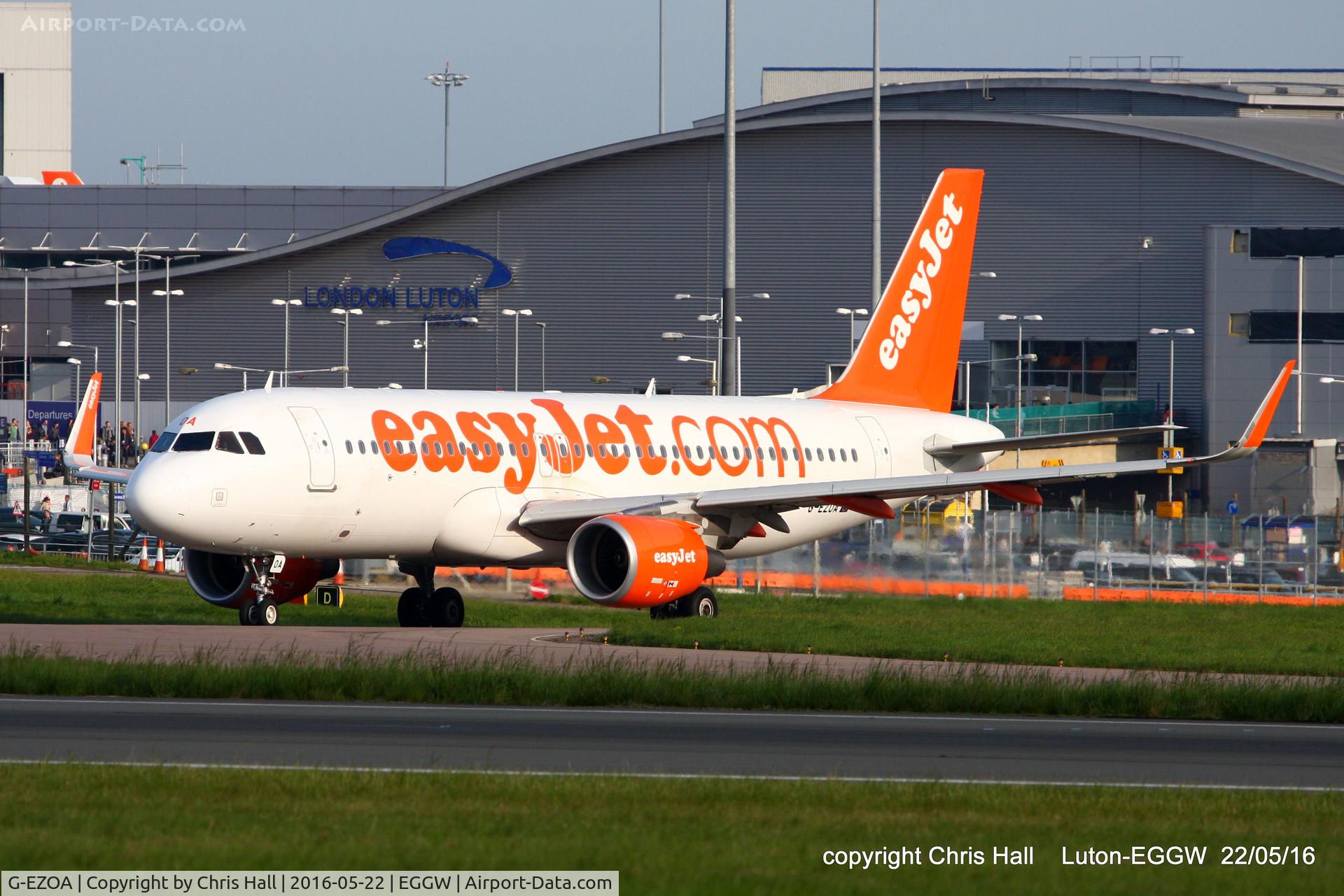 G-EZOA, 2014 Airbus A320-214 C/N 6412, easyJet