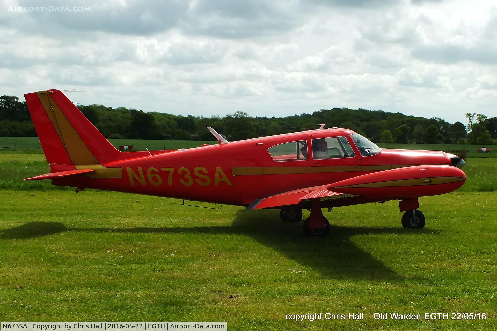 N673SA, Piper PA-24-250 Comanche C/N 24-2240, 70th Anniversary of the first flight of the de Havilland Chipmunk Fly-In at Old Warden