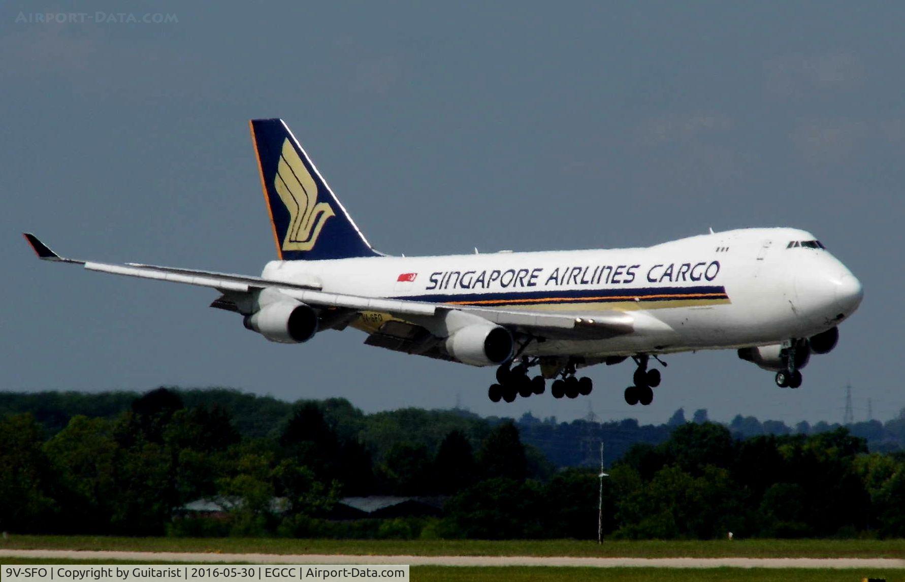 9V-SFO, 2004 Boeing 747-412F/SCD C/N 32900, At Manchester