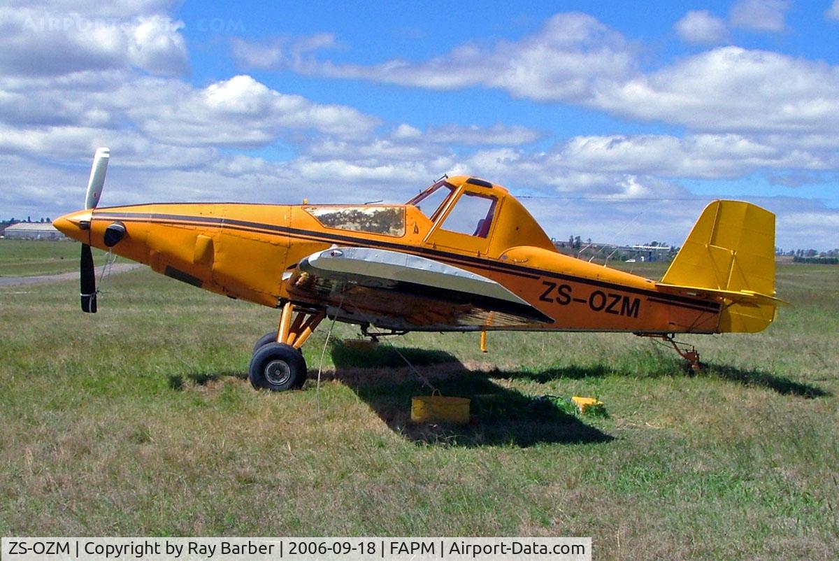 ZS-OZM, Rockwell International S-2R-600 Turbo Thrush Commander Thrush Commander C/N 1553R, Rockwell S-2R-600 Thrush Commander [1553R] Pietermaritzburg~ZS 18/09/2006