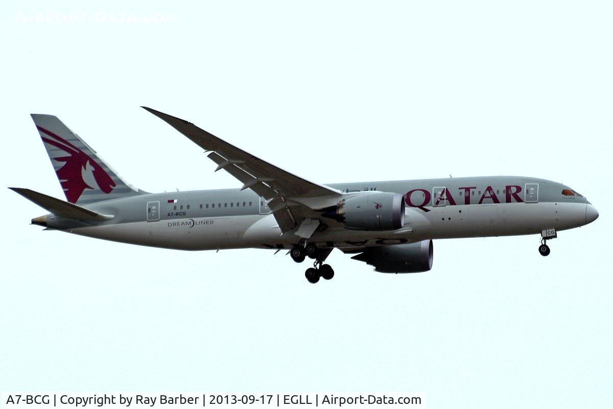 A7-BCG, 2013 Boeing 787-8 Dreamliner C/N 38325, Boeing 787-8 Dreamliner [38325] (Qatar Airways) Home~G 17/09/2013. On approach 27L.