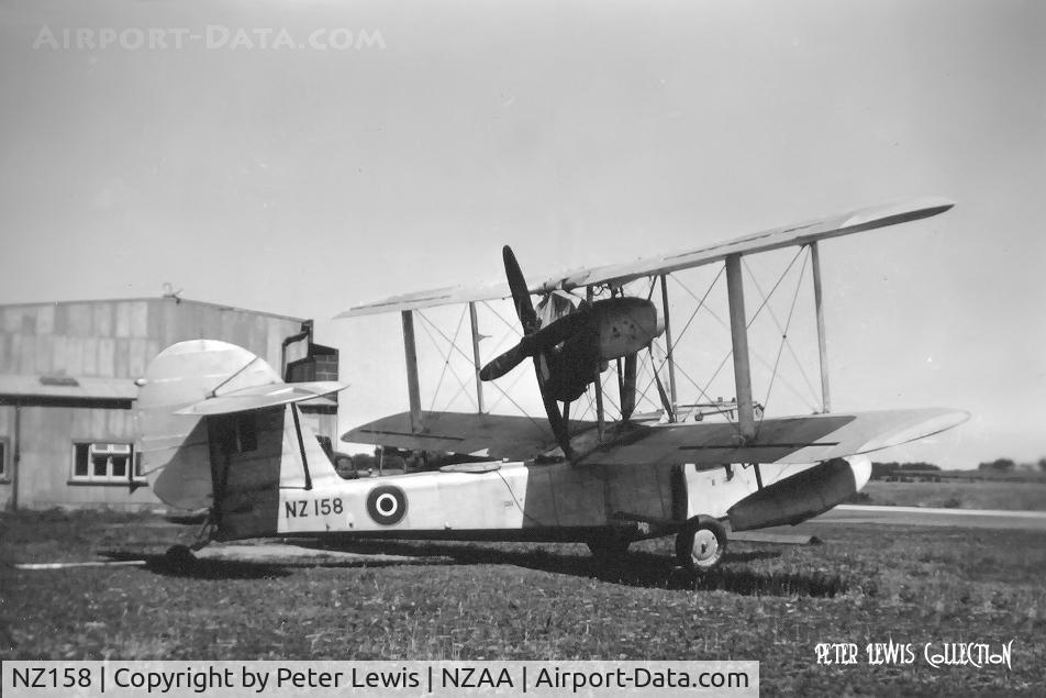 NZ158, Supermarine Walrus C/N Not found X9512, Seaplane Training Flight. 1947