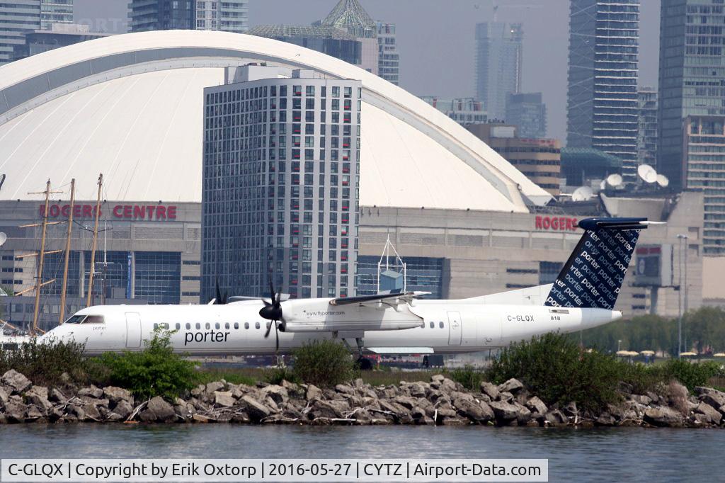 C-GLQX, 2009 De Havilland Canada DHC-8-402Q Dash 8 C/N 4282, C-GLQX in YTZ