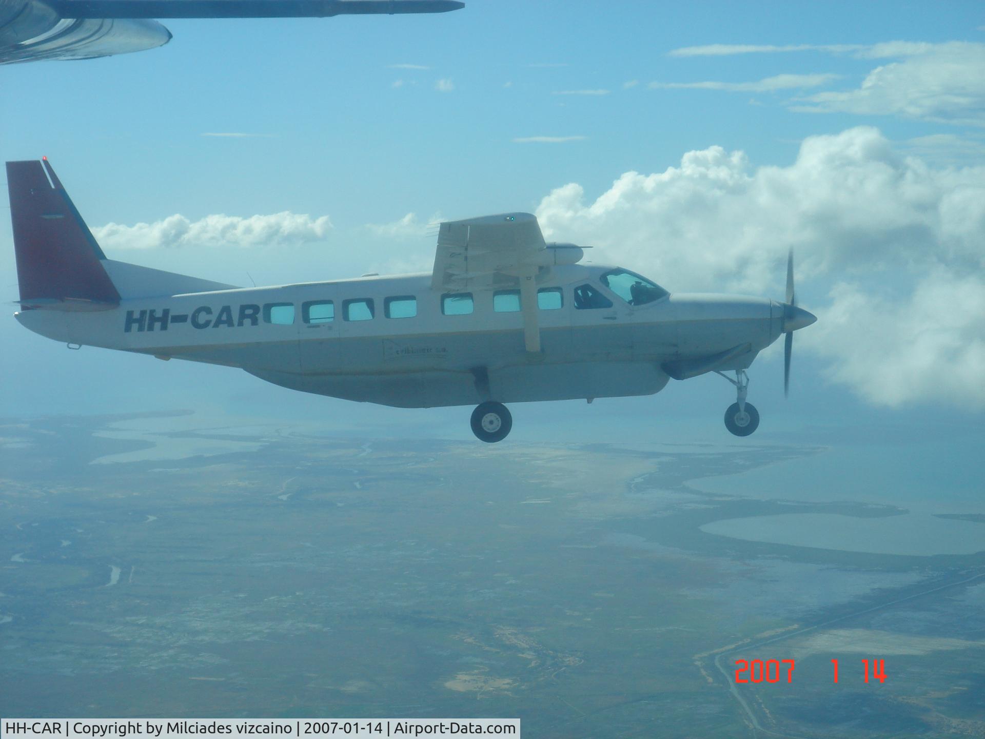 HH-CAR, 1998 Cessna 208B Grand Caravan C/N 208B-0699, flying to port de paix