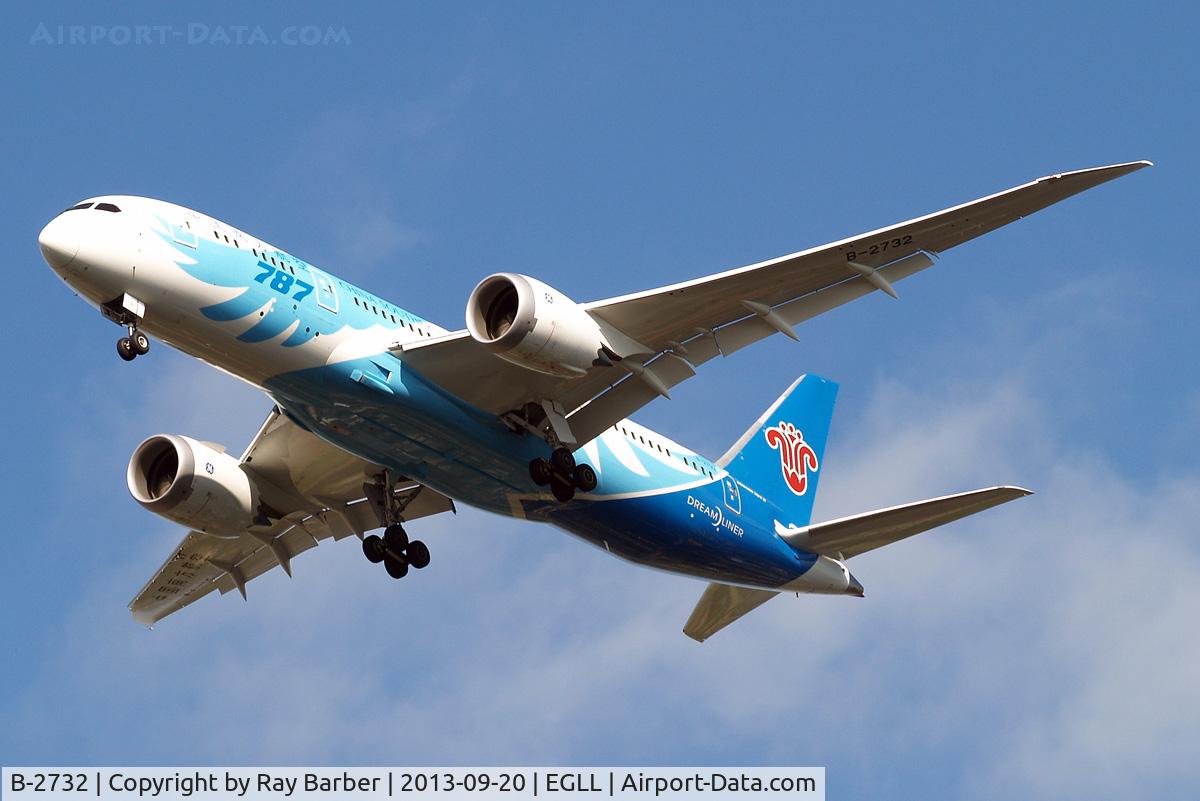 B-2732, 2013 Boeing 787-8 Dreamliner C/N 34926, Boeing 787-8 Dreamliner [34926] (China Southern Airlines) Home~G 20/09/2013. On approach 27R.