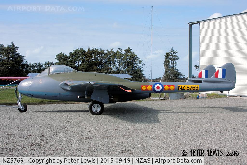 NZ5769, De Havilland DH-100 Vampire FB.5 C/N Not found NZ5769/WA306, Ashburton Aviation Museum