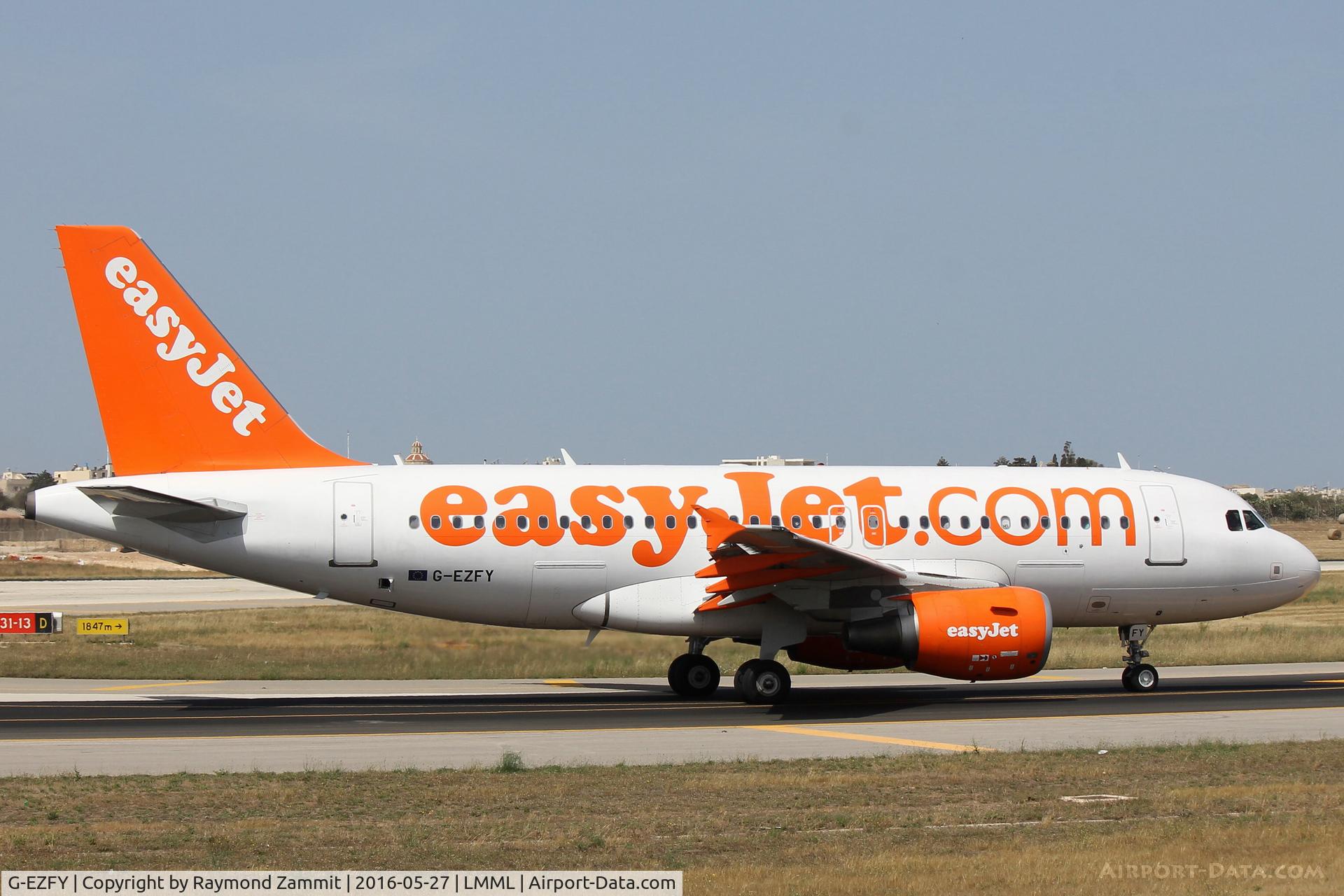 G-EZFY, 2010 Airbus A319-111 C/N 4418, A319 G-EZFY Easyjet
