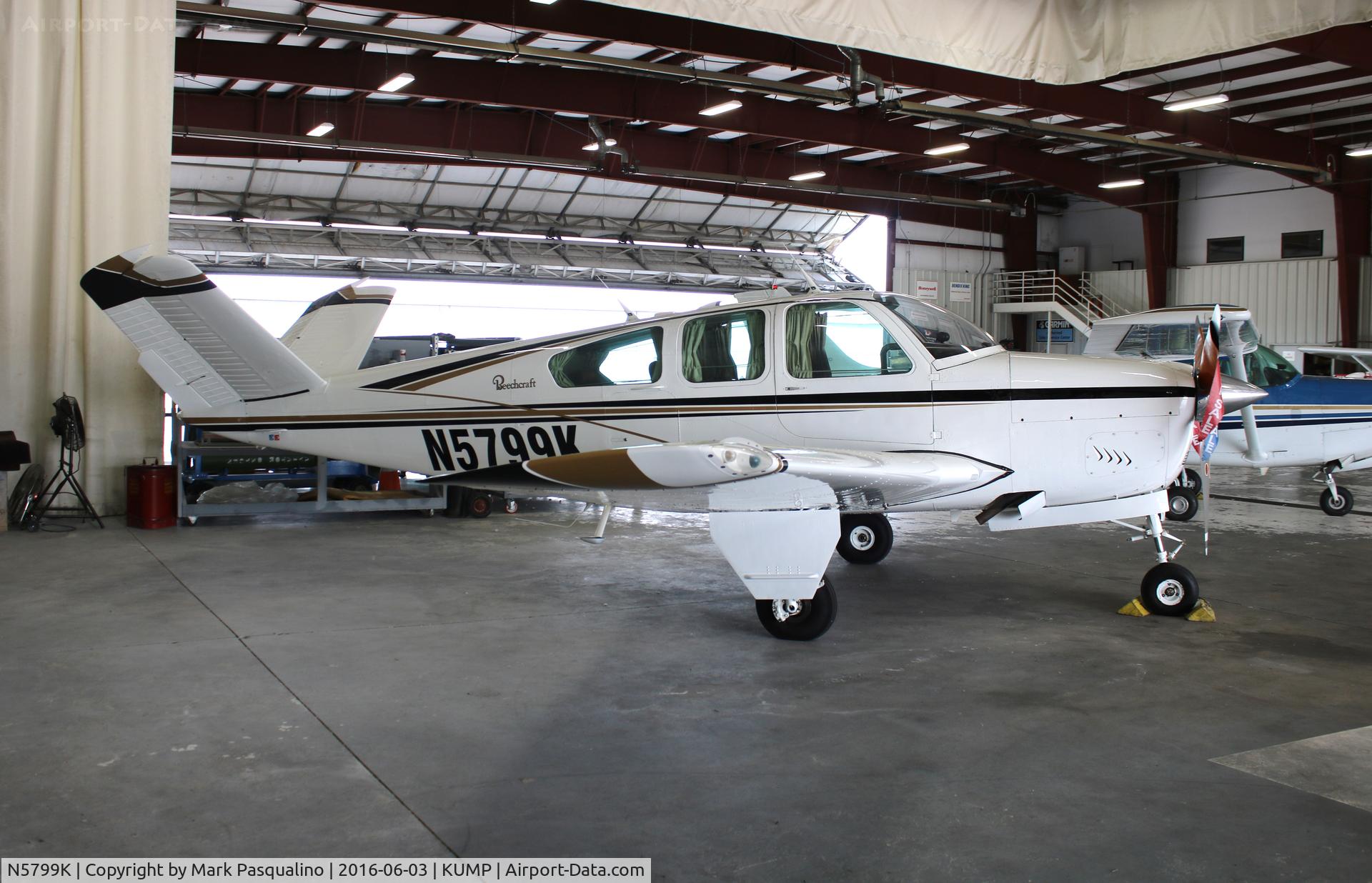 N5799K, 1964 Beech S35 Bonanza C/N D-7590, Beech S35