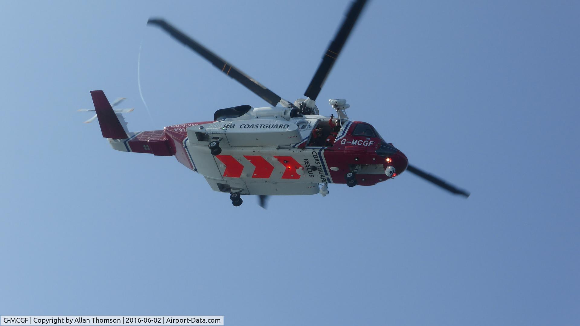 G-MCGF, 2013 Sikorsky S-92A C/N 920222, G-MCGF bit PS Waverley farewell on 2 June 2016 after short exercise landing doctor on board.