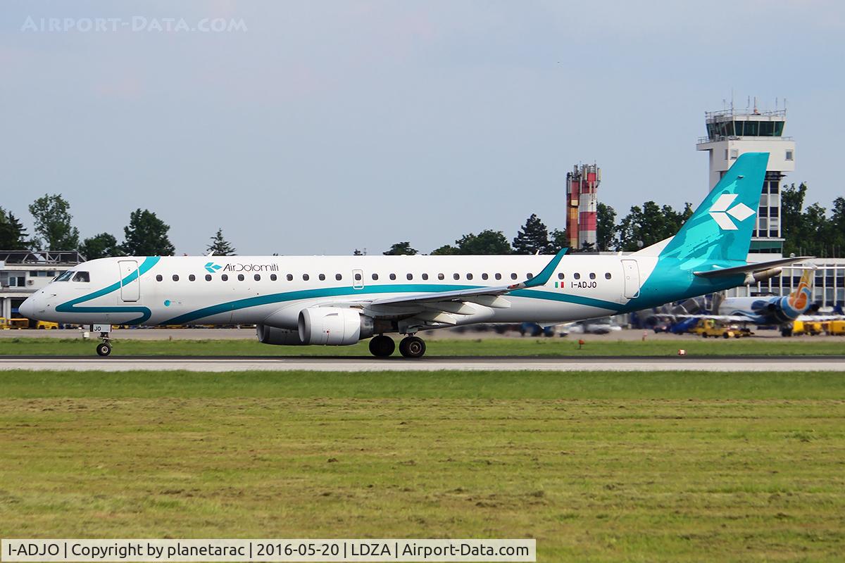 I-ADJO, 2009 Embraer 195LR (ERJ-190-200LR) C/N 19000280, Take off for LH1715, ZAG-MUC